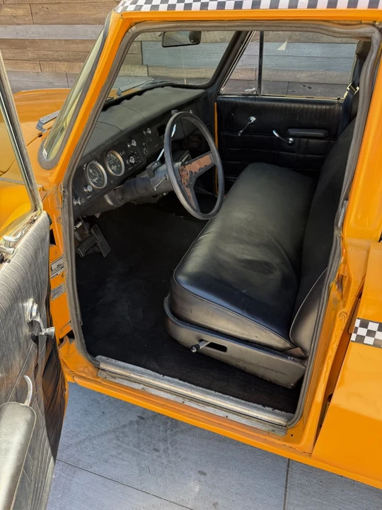 1981 Checker - Image 9 of 16