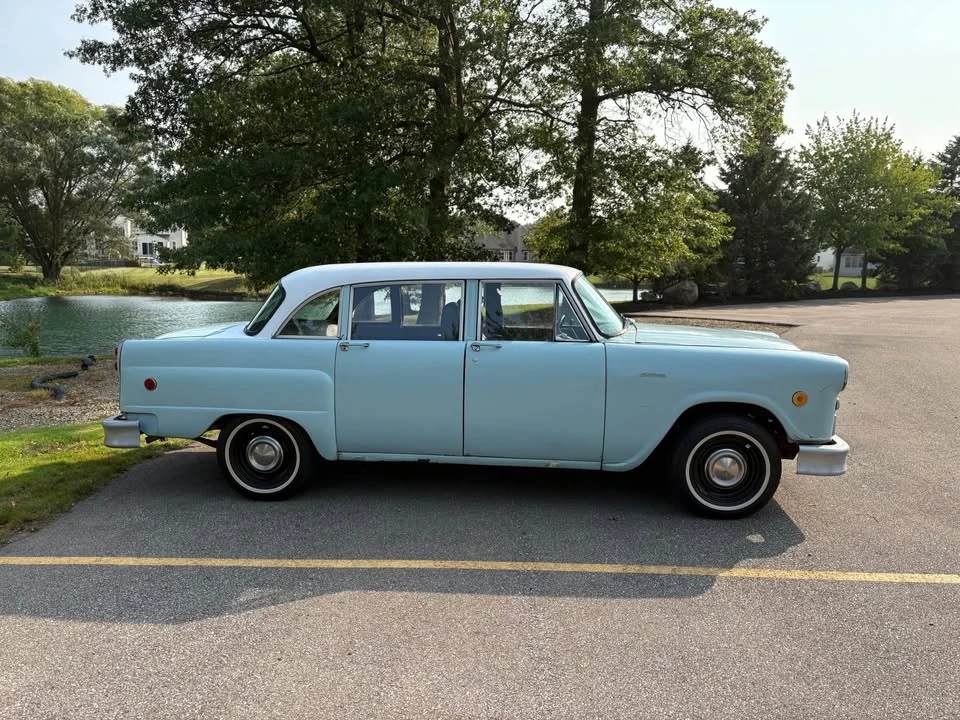 1981 Checker - Image 7 of 21