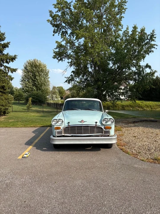 1981 Checker - Image 8 of 21