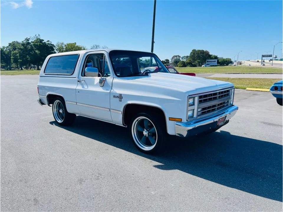 1981 Chevrolet K5 Blazer 2nd Gen - Image 7 of 30