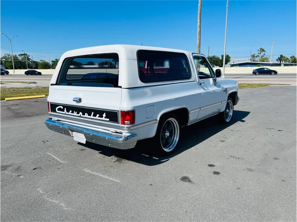 1981 Chevrolet K5 Blazer 2nd Gen - Image 5 of 30