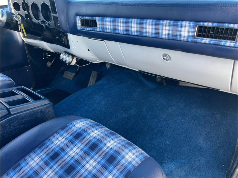 1981 Chevrolet K5 Blazer 2nd Gen - Image 17 of 30