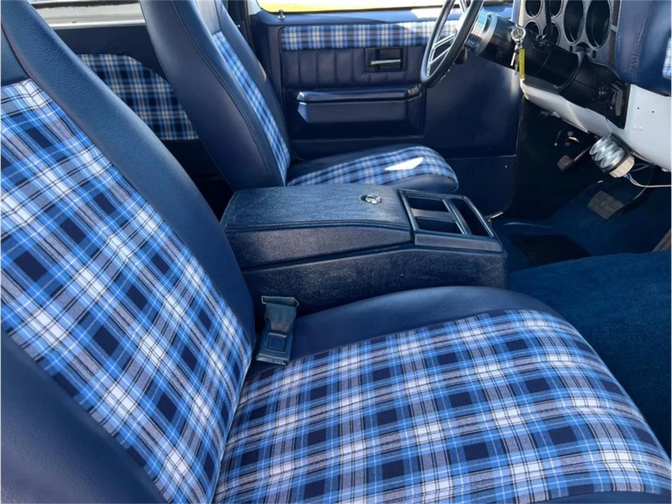 1981 Chevrolet K5 Blazer 2nd Gen - Image 16 of 30