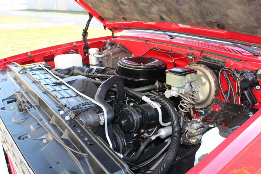 1981 Chevrolet K5 Blazer 2nd Gen - Image 6 of 8