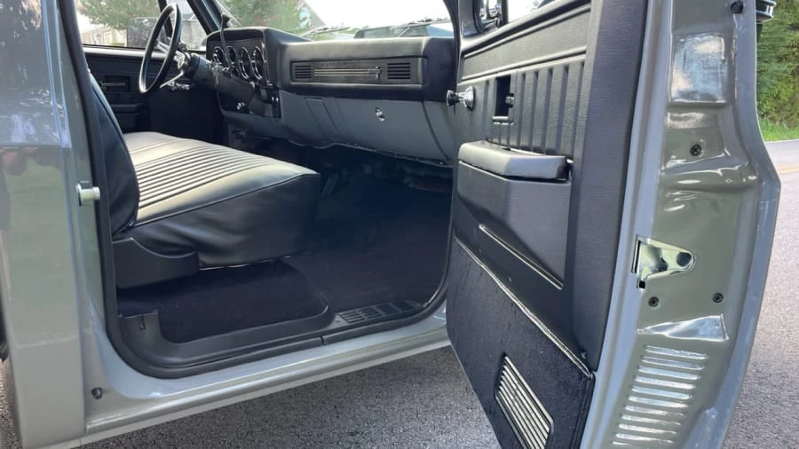 1981 Chevrolet C/K 3rd Gen - Image 10 of 30