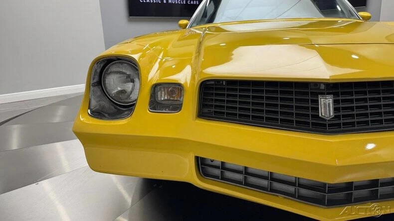 1981 Chevrolet - Image 12 of 24