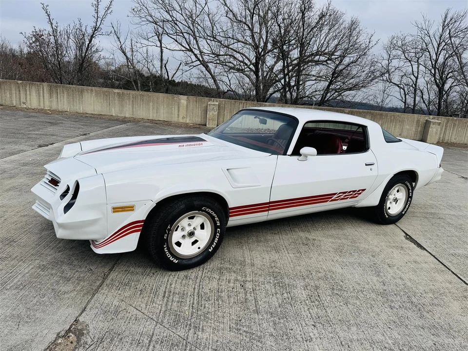 1981 Chevrolet Camaro Z/28 2nd Gen - Image 7 of 31