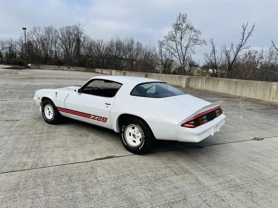 1981 Chevrolet Camaro Z/28 2nd Gen - Image 11 of 31