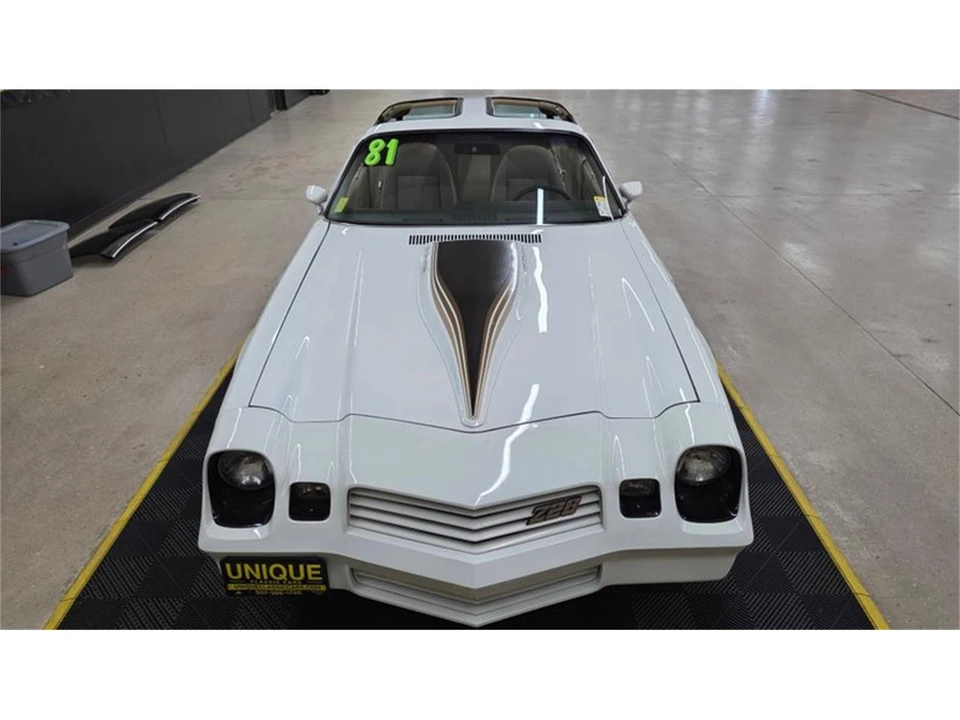 1981 Chevrolet Camaro Z/28 2nd Gen - Image 2 of 31