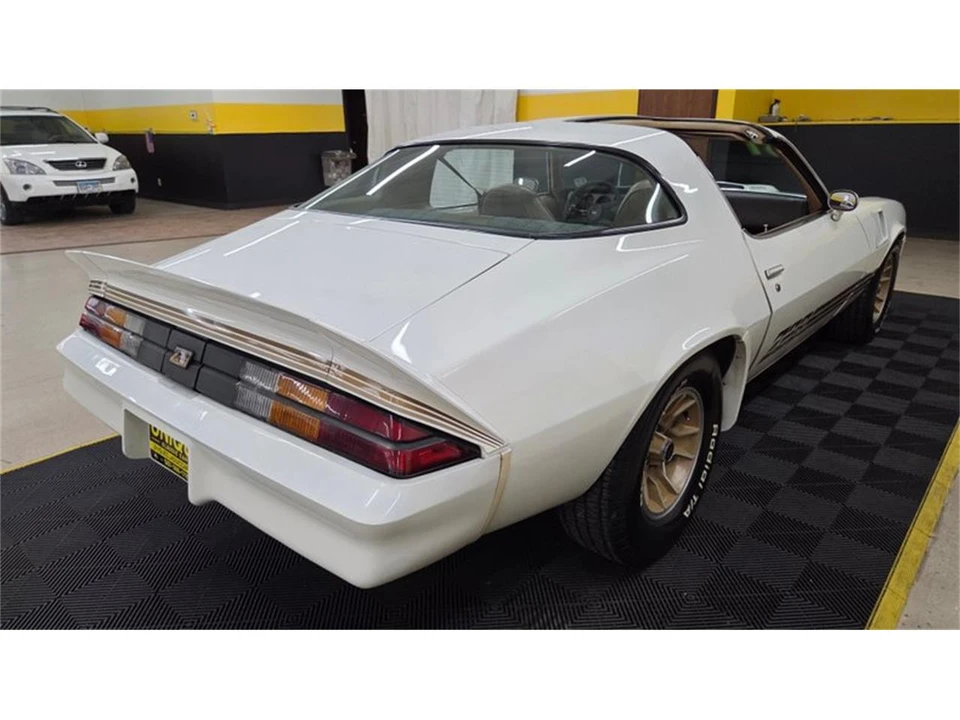1981 Chevrolet Camaro Z/28 2nd Gen - Image 4 of 31