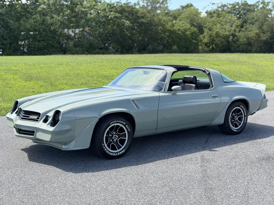 1981 Chevrolet Camaro Z/28 2nd Gen - Image 2 of 31