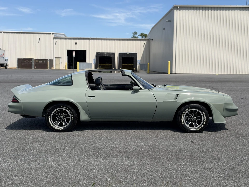 1981 Chevrolet Camaro Z/28 2nd Gen - Image 10 of 31