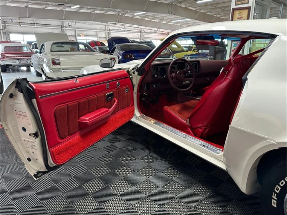 1981 Chevrolet Camaro Z/28 2nd Gen - Image 17 of 31