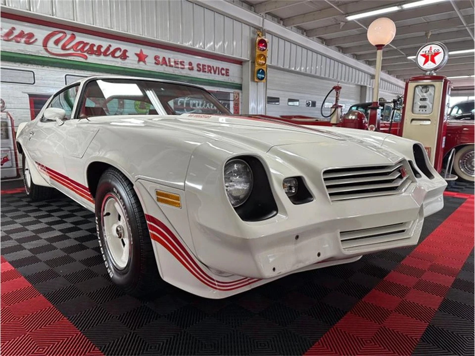 1981 Chevrolet Camaro Z/28 2nd Gen - Image 3 of 31
