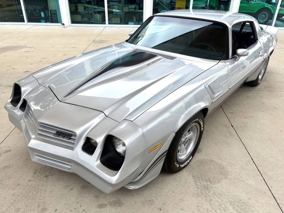 1981 Chevrolet Camaro - Image 20 of 31