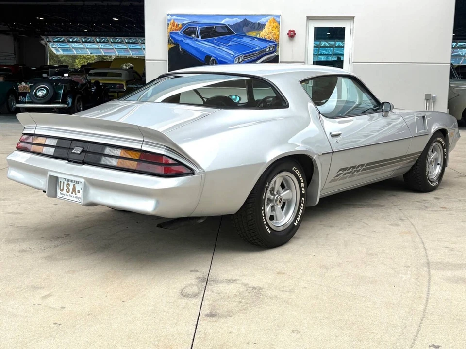 1981 Chevrolet Camaro - Image 6 of 31