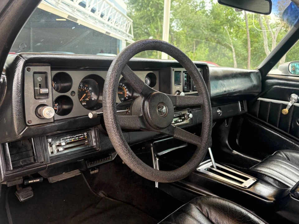 1981 Chevrolet Camaro - Image 25 of 31