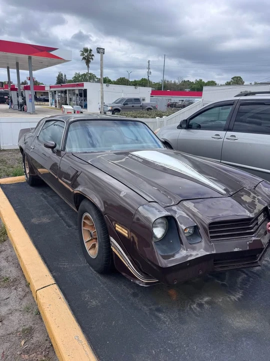 1981 Chevrolet - Image 3 of 13