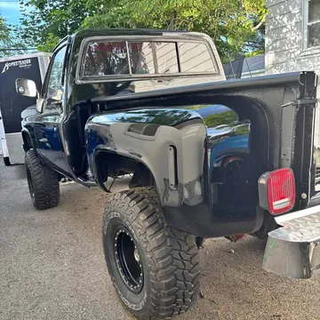 1981 Chevrolet Classic 2
