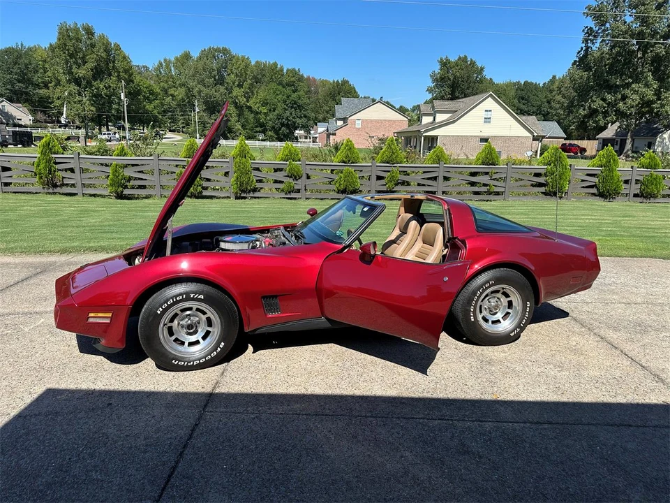 1981 Chevrolet Corvette C3 - Image 5 of 11