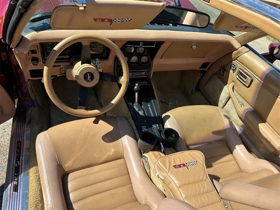 1981 Chevrolet Corvette C3 - Image 6 of 11