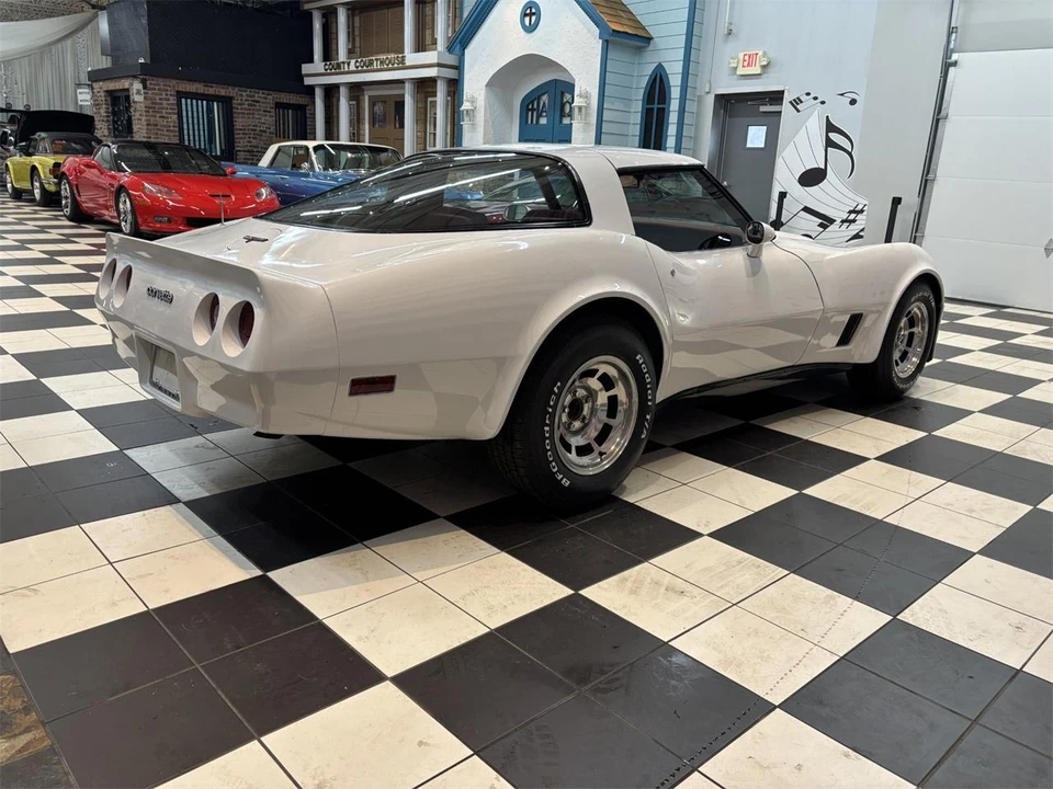 1981 Chevrolet Corvette C3 - Image 12 of 31