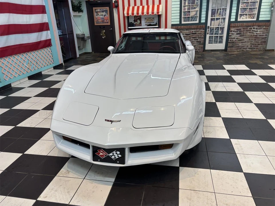 1981 Chevrolet Corvette C3 - Image 5 of 31