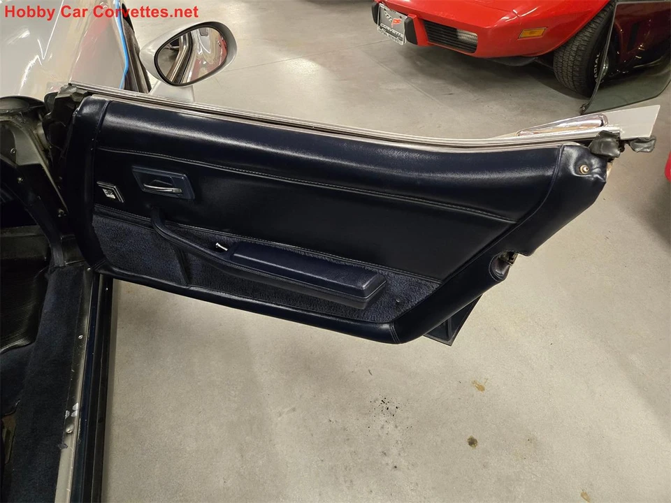 1981 Chevrolet Corvette C3 - Image 24 of 31