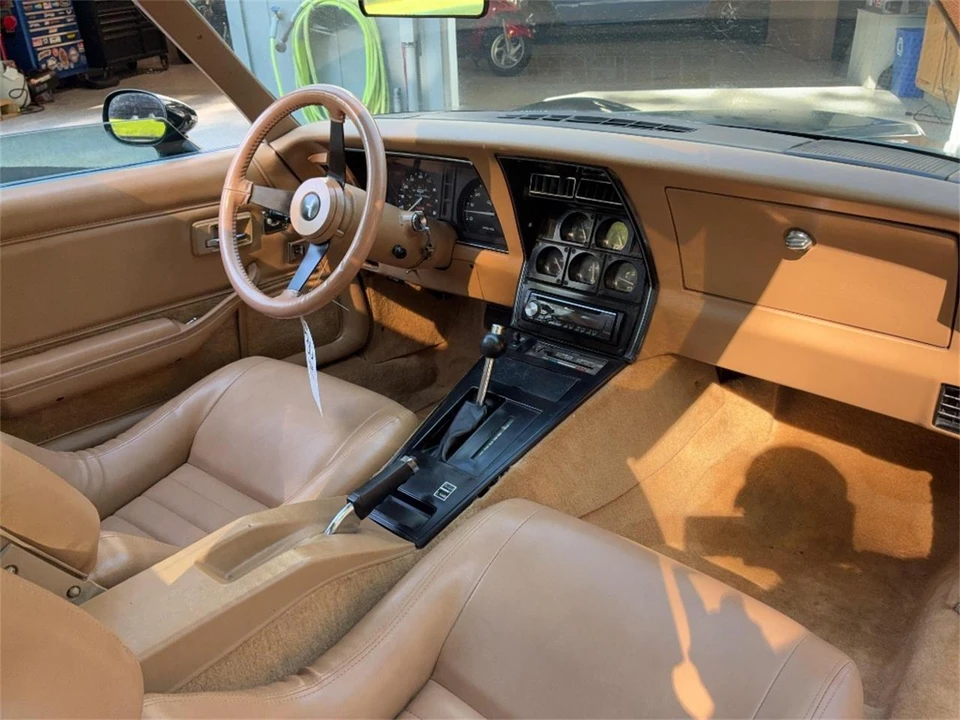 1981 Chevrolet Corvette C3 - Image 12 of 29