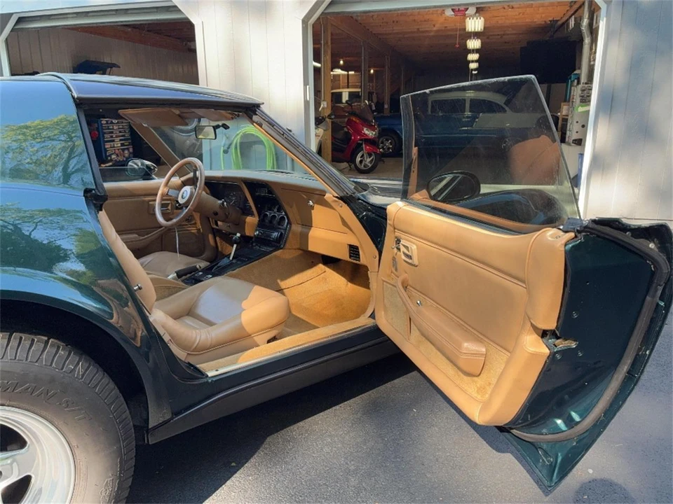 1981 Chevrolet Corvette C3 - Image 11 of 29