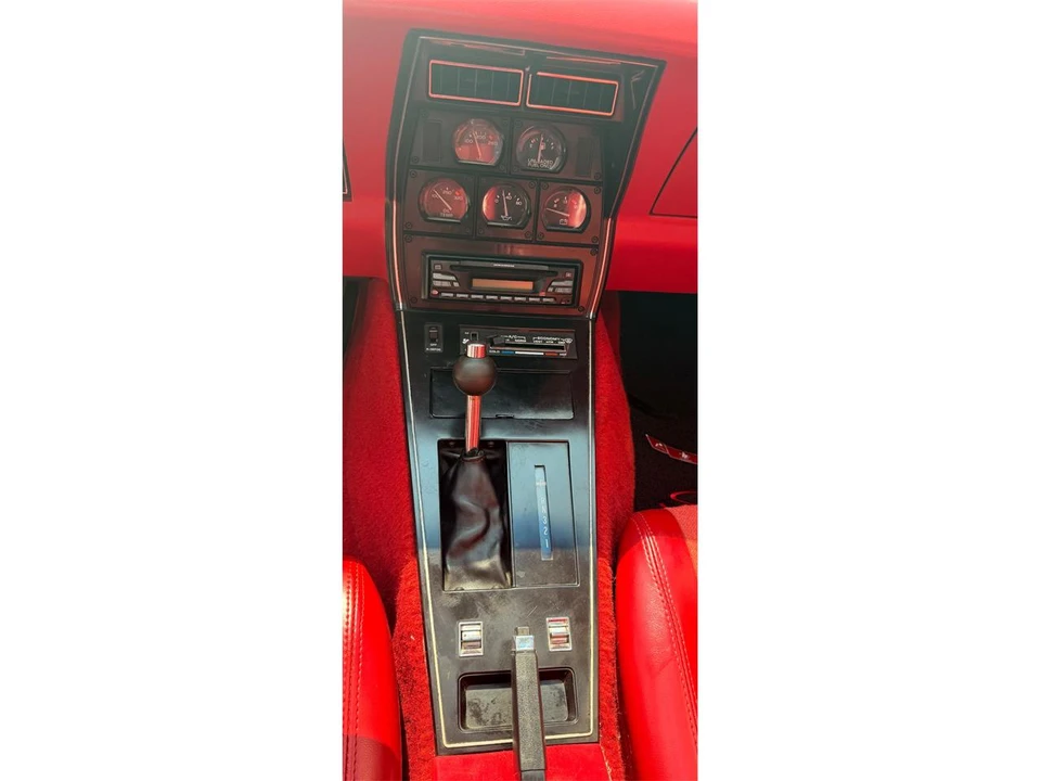 1981 Chevrolet Corvette C3 - Image 21 of 31