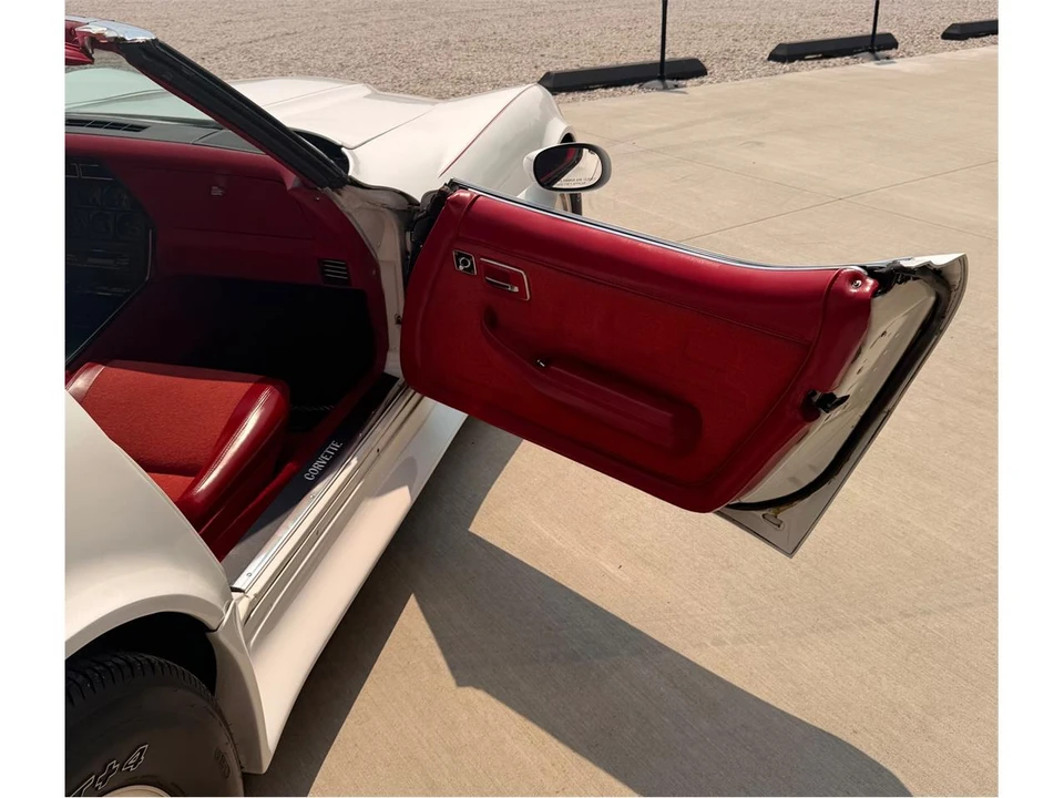 1981 Chevrolet Corvette C3 - Image 31 of 31