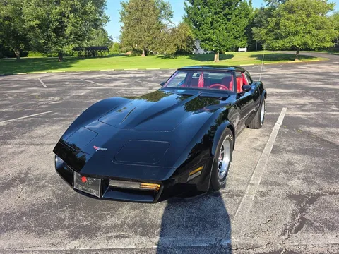 1981 Chevrolet Corvette C3 - Image 2 of 10