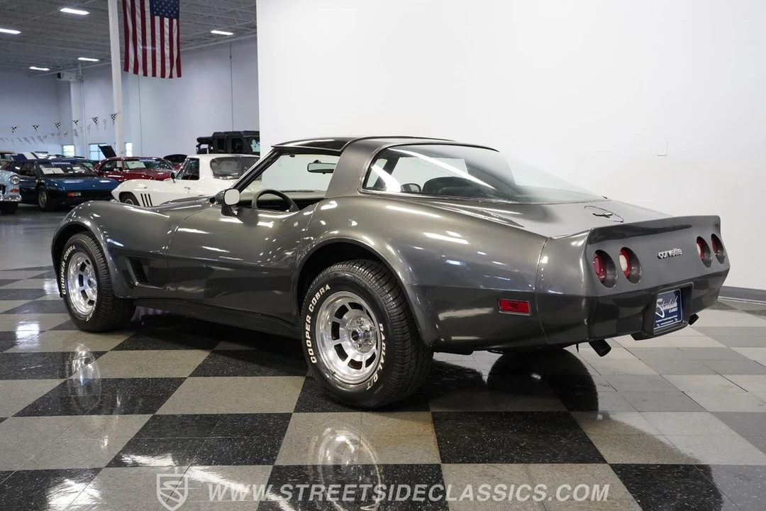 1981 Chevrolet Corvette C3 - Image 10 of 21