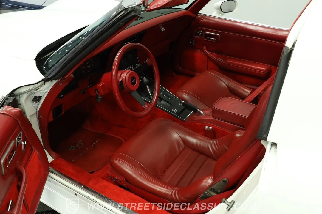 1981 Chevrolet Corvette C3 - Image 5 of 12