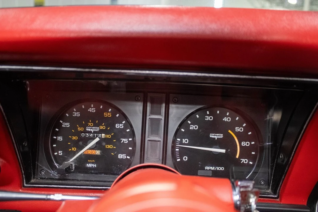 1981 Chevrolet Corvette C3 - Image 11 of 12