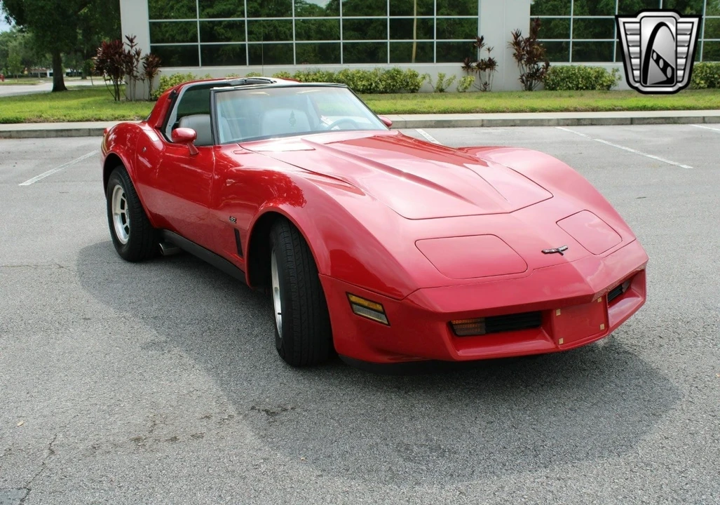 1981 Chevrolet Corvette C3 - Image 9 of 12