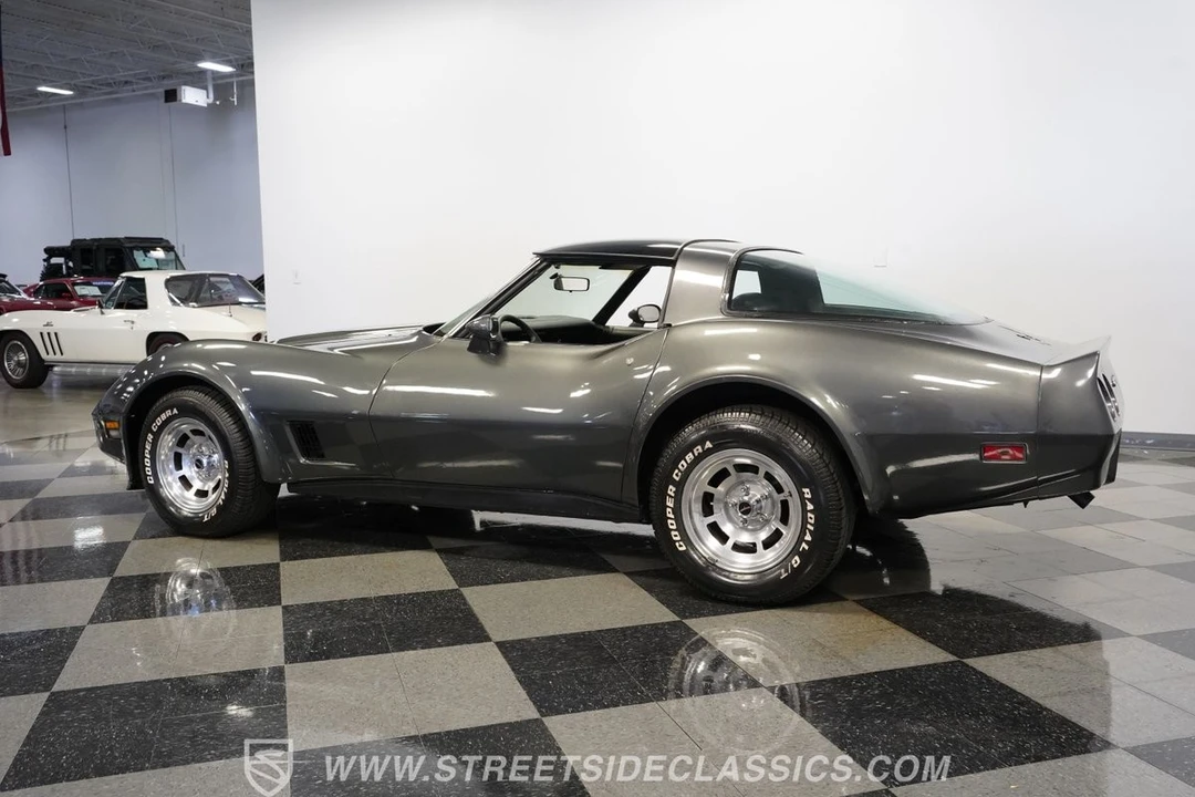 1981 Chevrolet Corvette C3 - Image 9 of 21