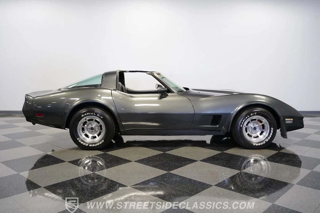 1981 Chevrolet Corvette C3 - Image 15 of 21