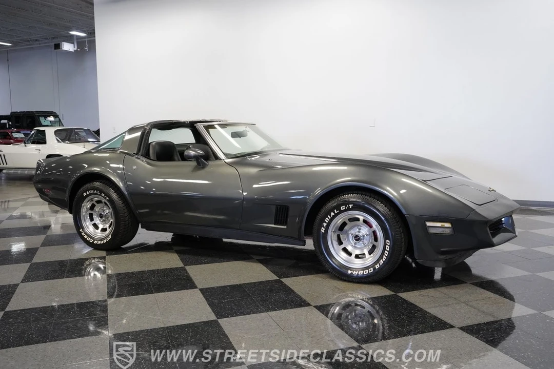 1981 Chevrolet Corvette C3 - Image 16 of 21