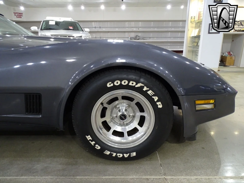 1981 Chevrolet Corvette C3 - Image 16 of 21