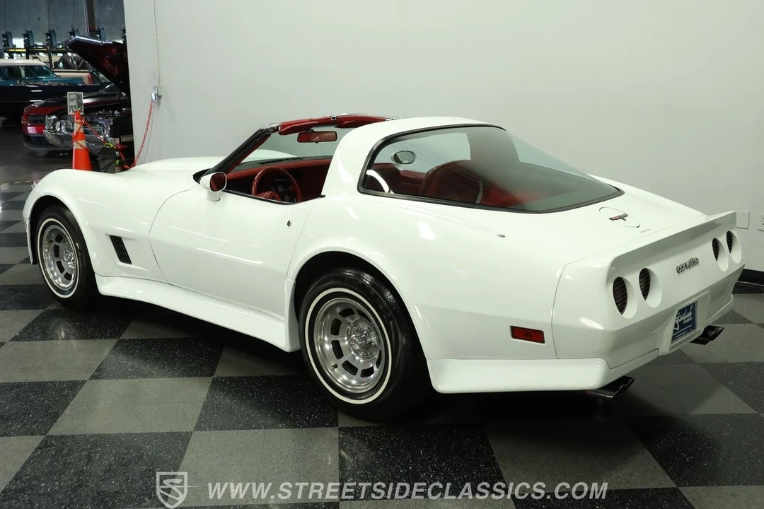 1981 Chevrolet Corvette C3 - Image 8 of 12