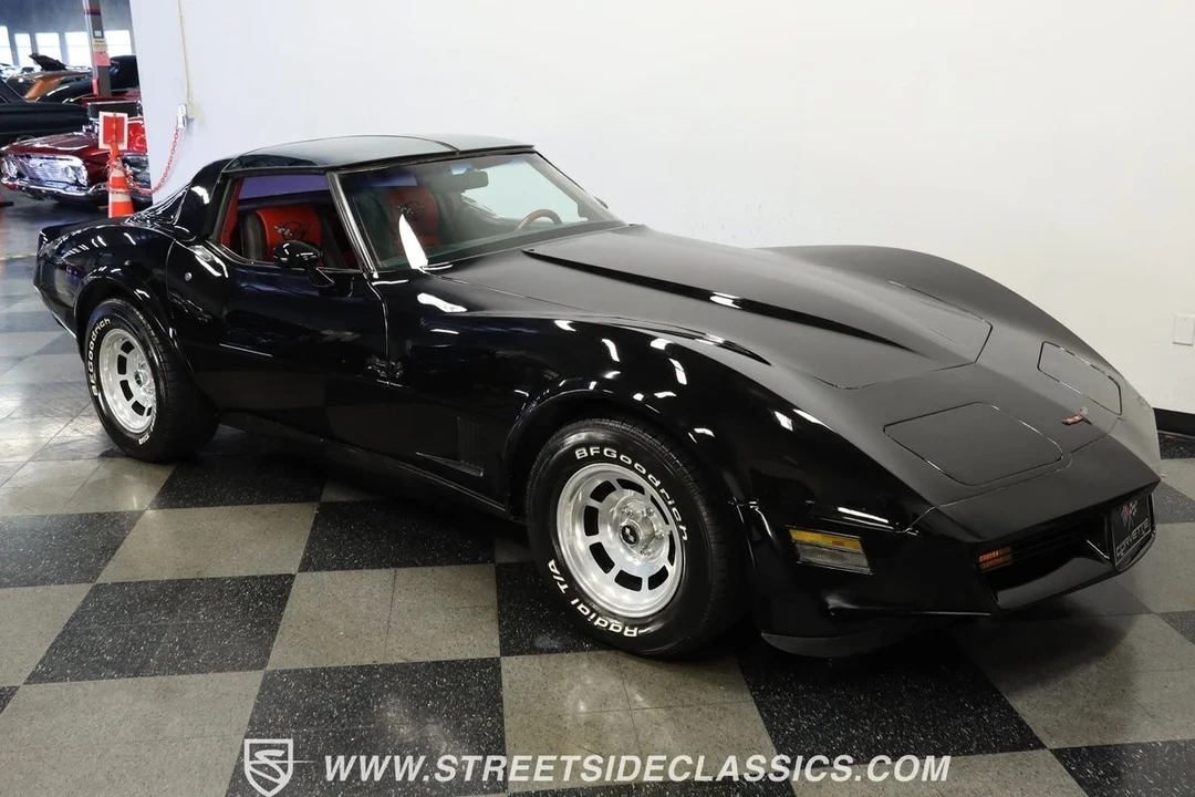 1981 Chevrolet Corvette C3 - Image 14 of 21