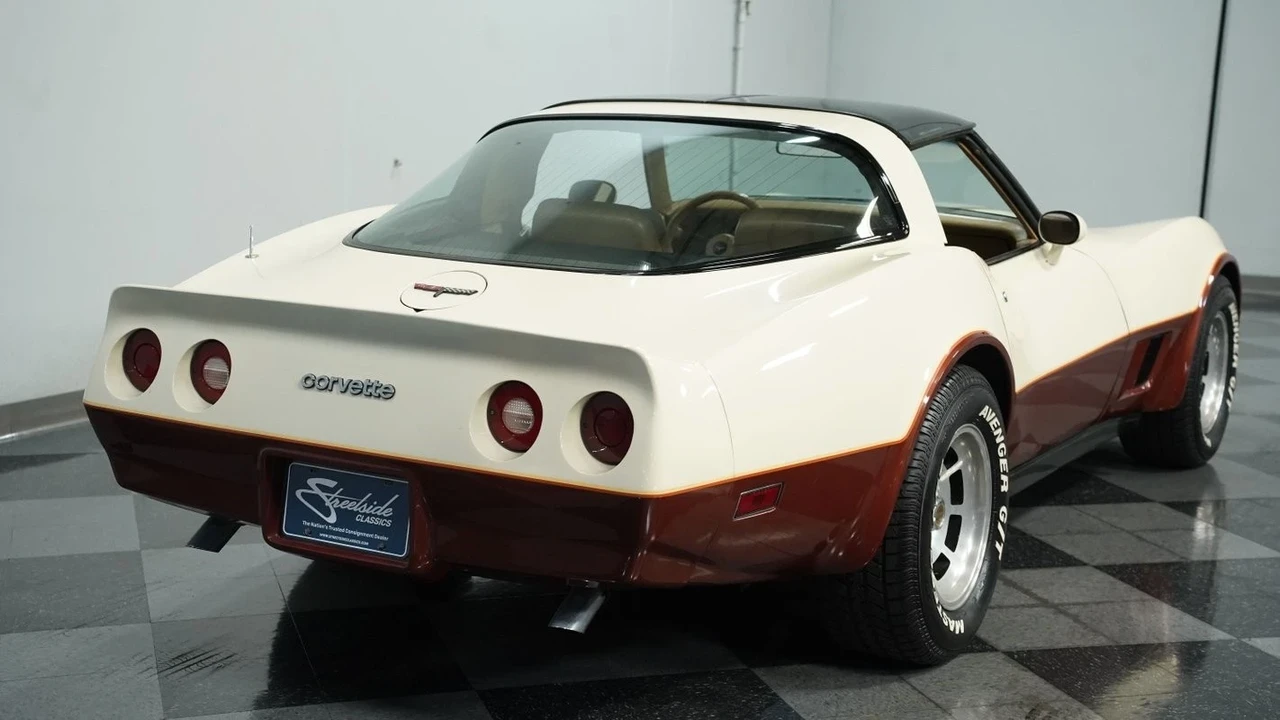 1981 Chevrolet Corvette C3 - Image 11 of 12