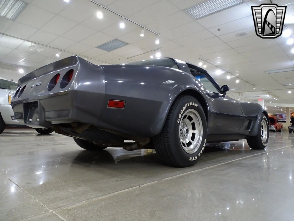 1981 Chevrolet Corvette C3 - Image 8 of 21