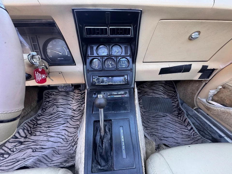 1981 Chevrolet Corvette C3 - Image 12 of 21