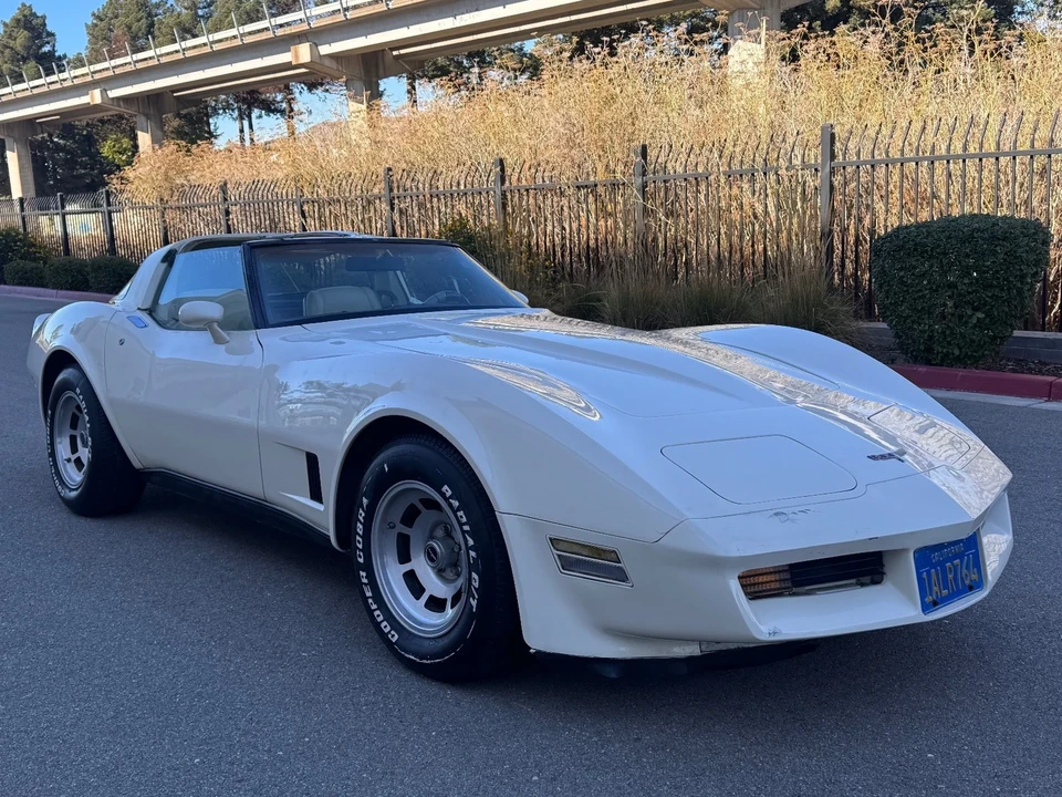 1981 Chevrolet Corvette C3 - Image 3 of 21