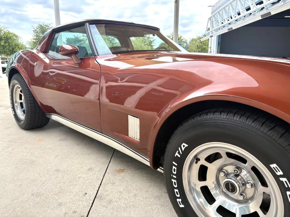 1981 Chevrolet Corvette C3 - Image 18 of 31