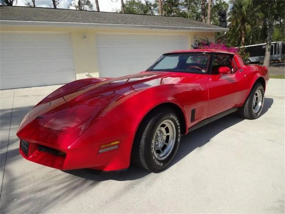 1981 Chevrolet Corvette C3 - Image 15 of 31