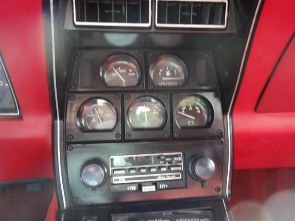 1981 Chevrolet Corvette C3 - Image 27 of 31